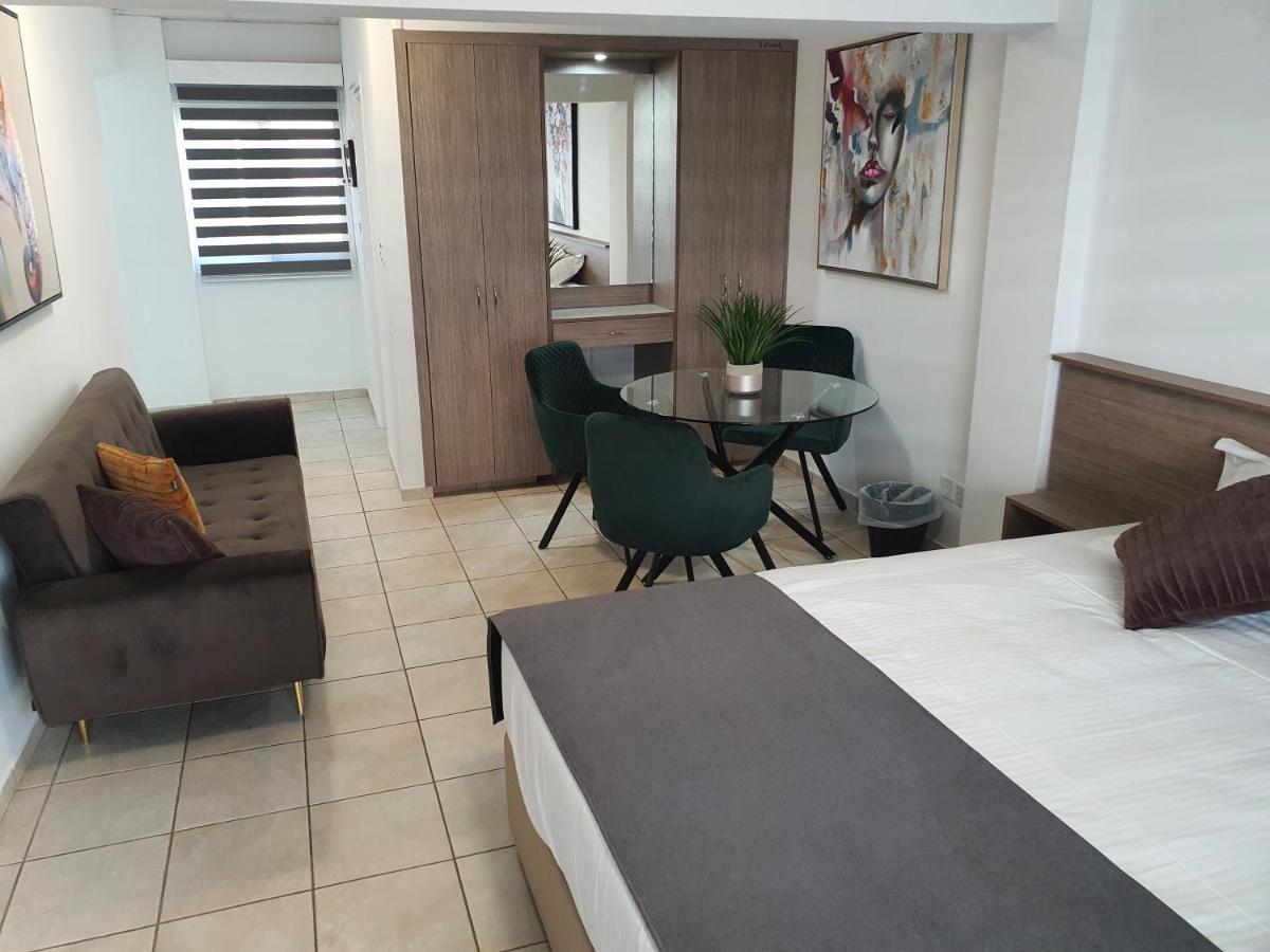 Larnaca Bay Suites Zewnętrze zdjęcie