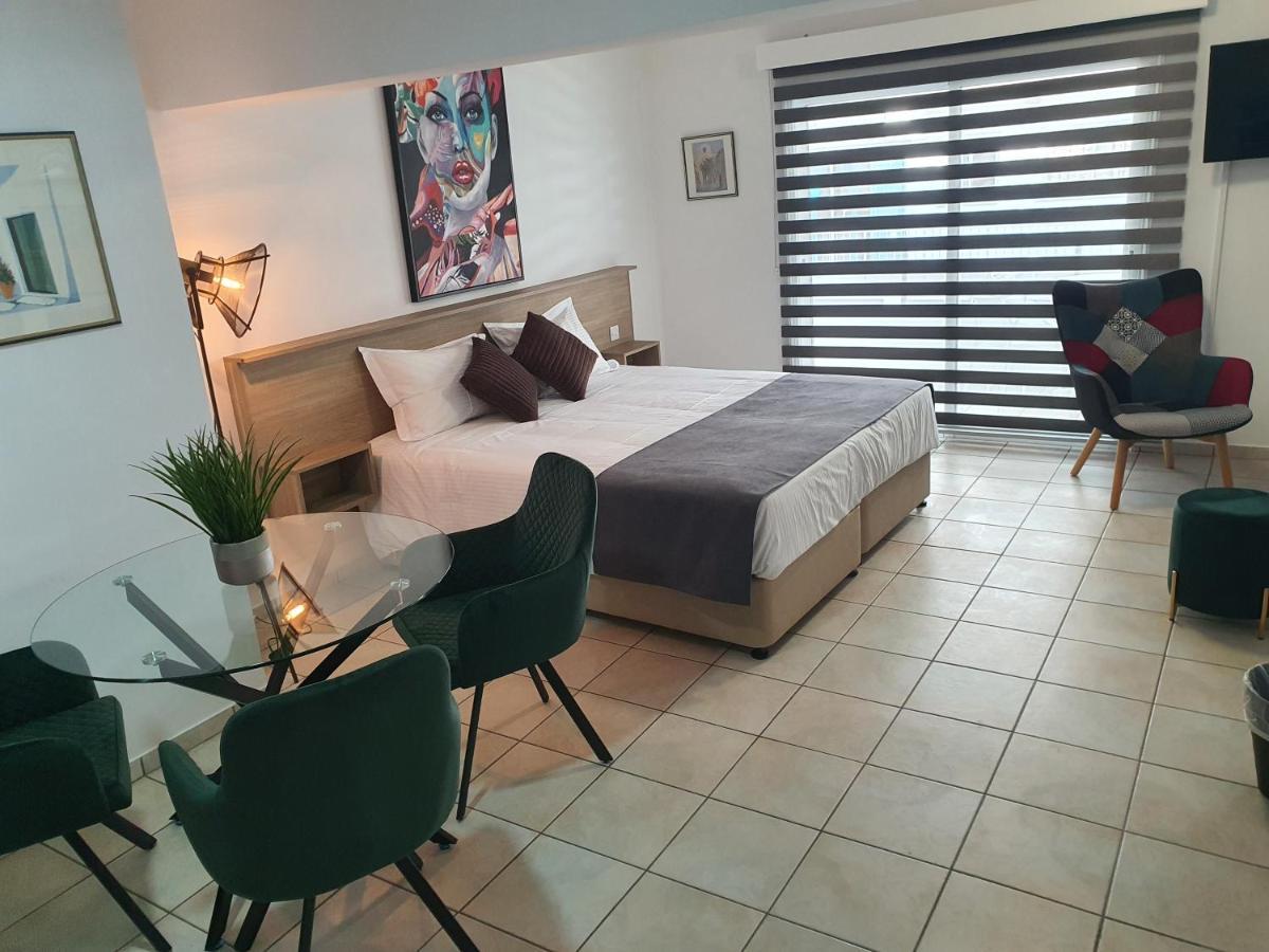 Larnaca Bay Suites Zewnętrze zdjęcie