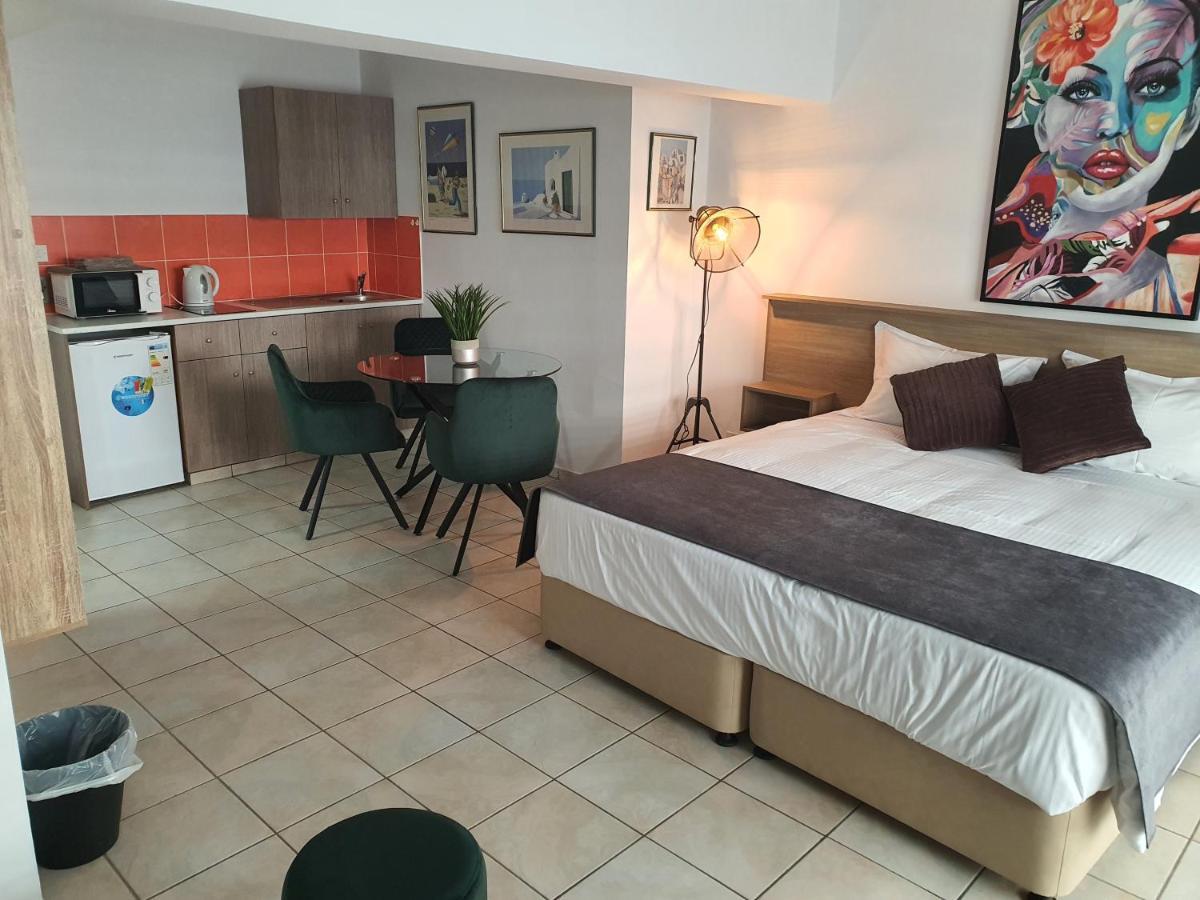 Larnaca Bay Suites Zewnętrze zdjęcie