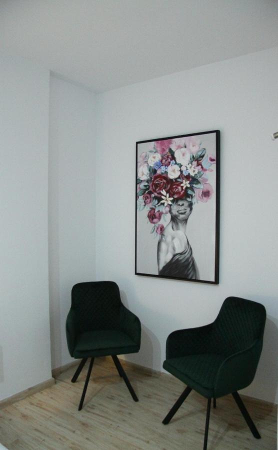 Larnaca Bay Suites Zewnętrze zdjęcie