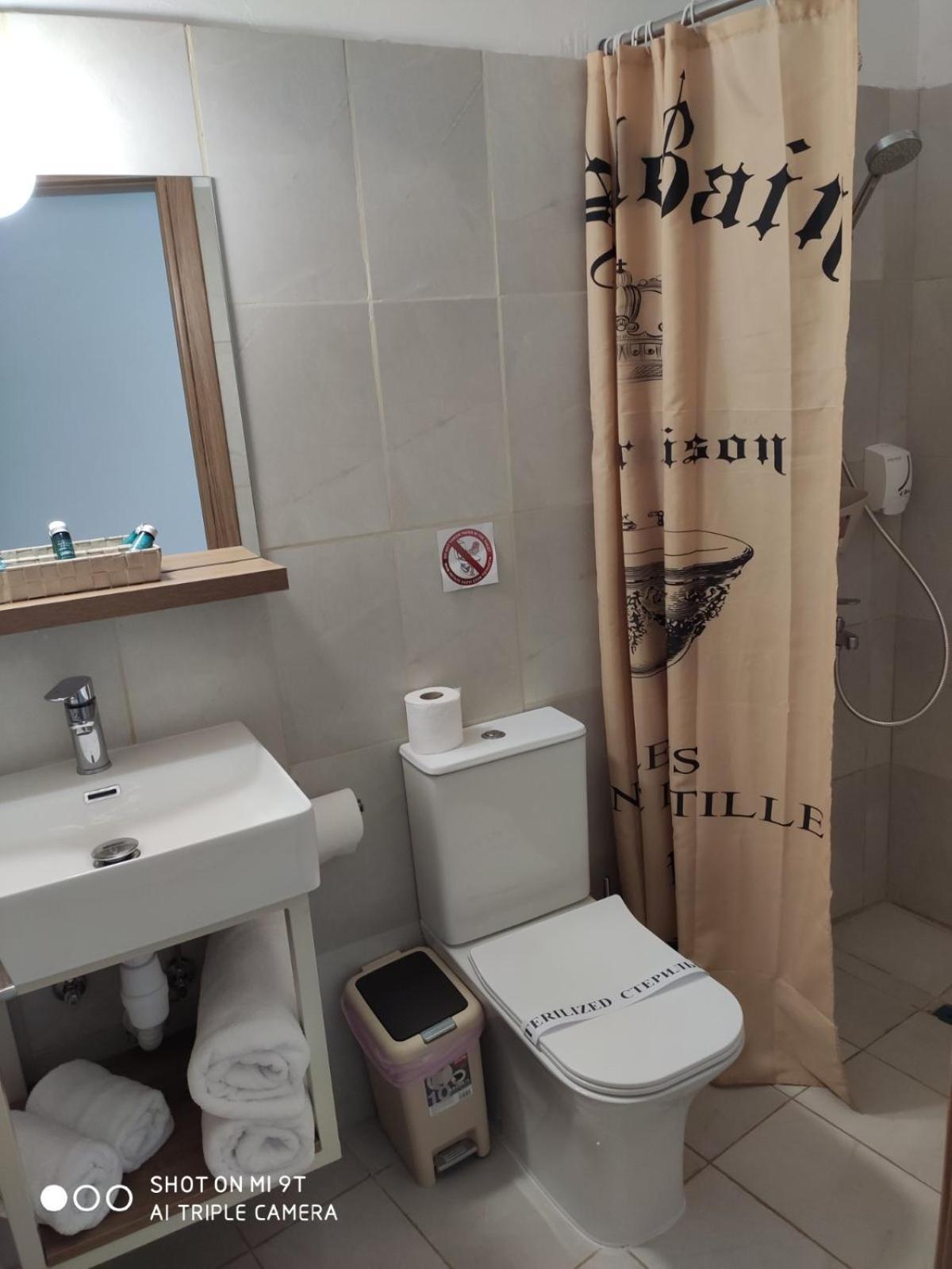 Larnaca Bay Suites Zewnętrze zdjęcie