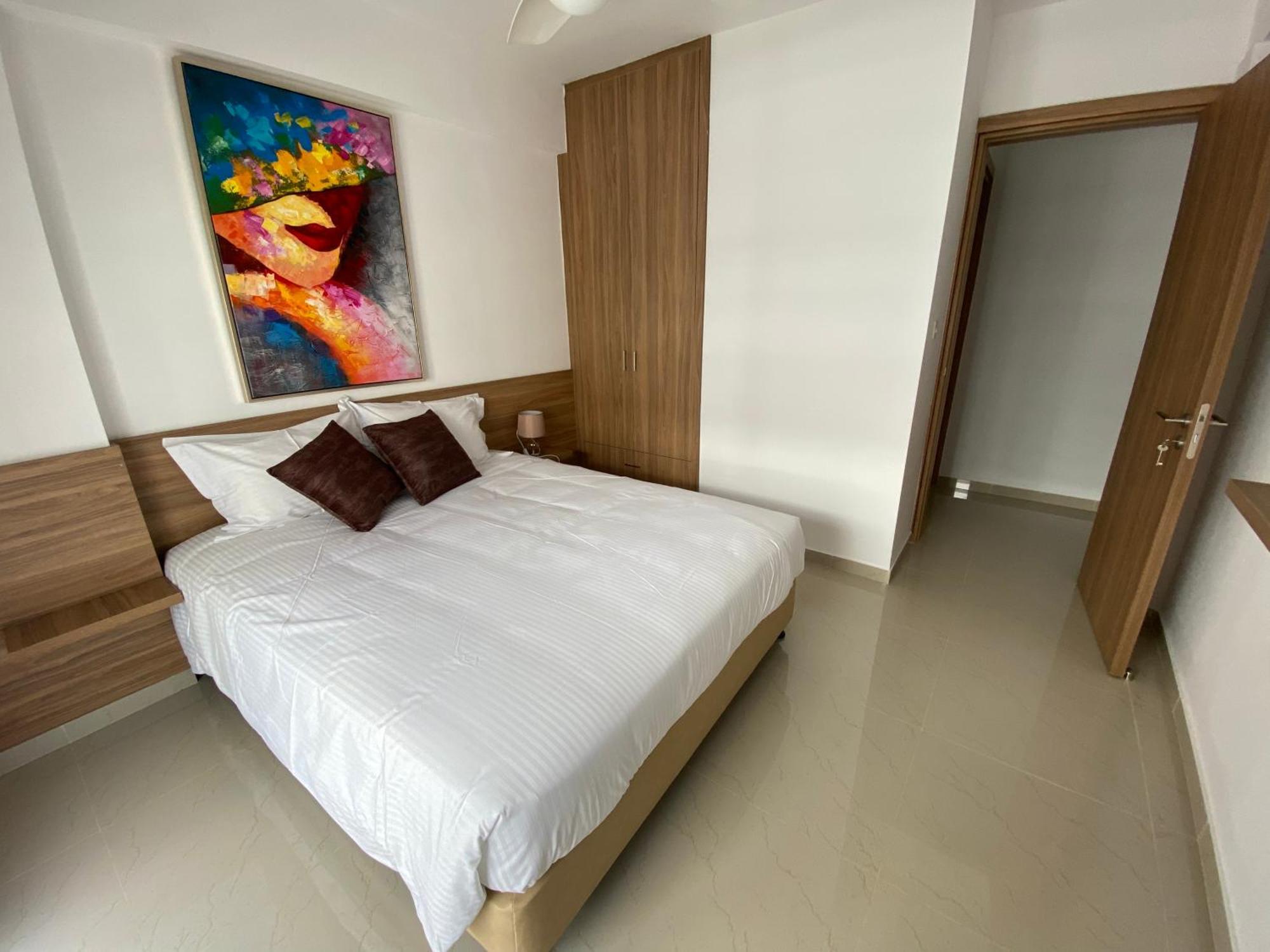 Larnaca Bay Suites Zewnętrze zdjęcie