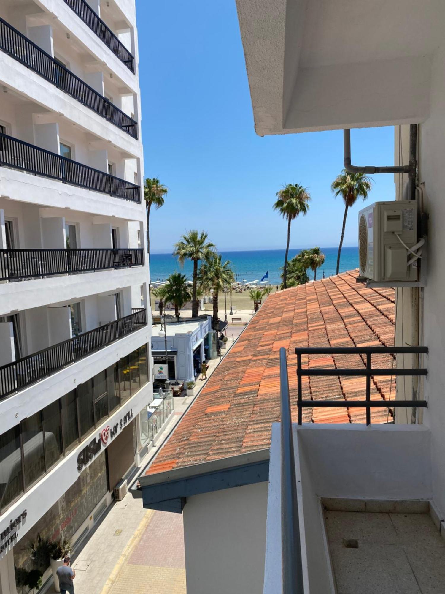 Larnaca Bay Suites Zewnętrze zdjęcie